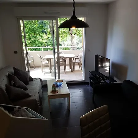 Res Du Lac Apartment